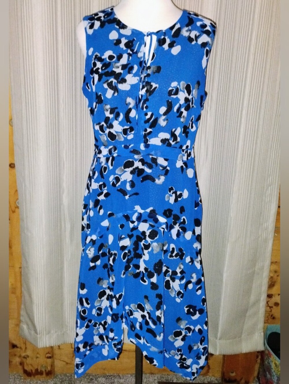 Cabi Black And Blue Floral Dress Size Small
